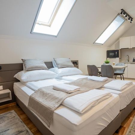 Vegvar Spa Apartman Дьюла Экстерьер фото