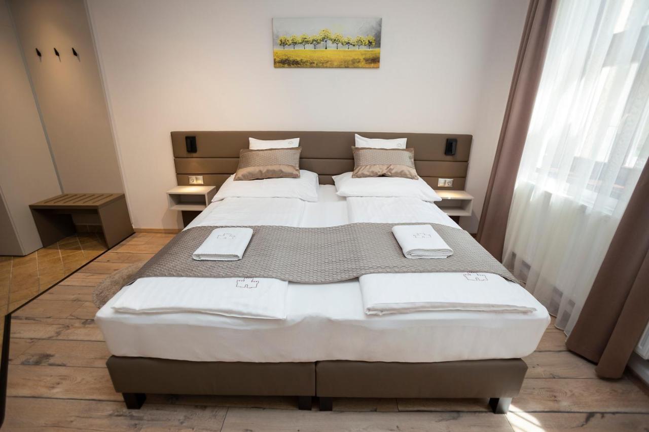 Vegvar Spa Apartman Дьюла Экстерьер фото
