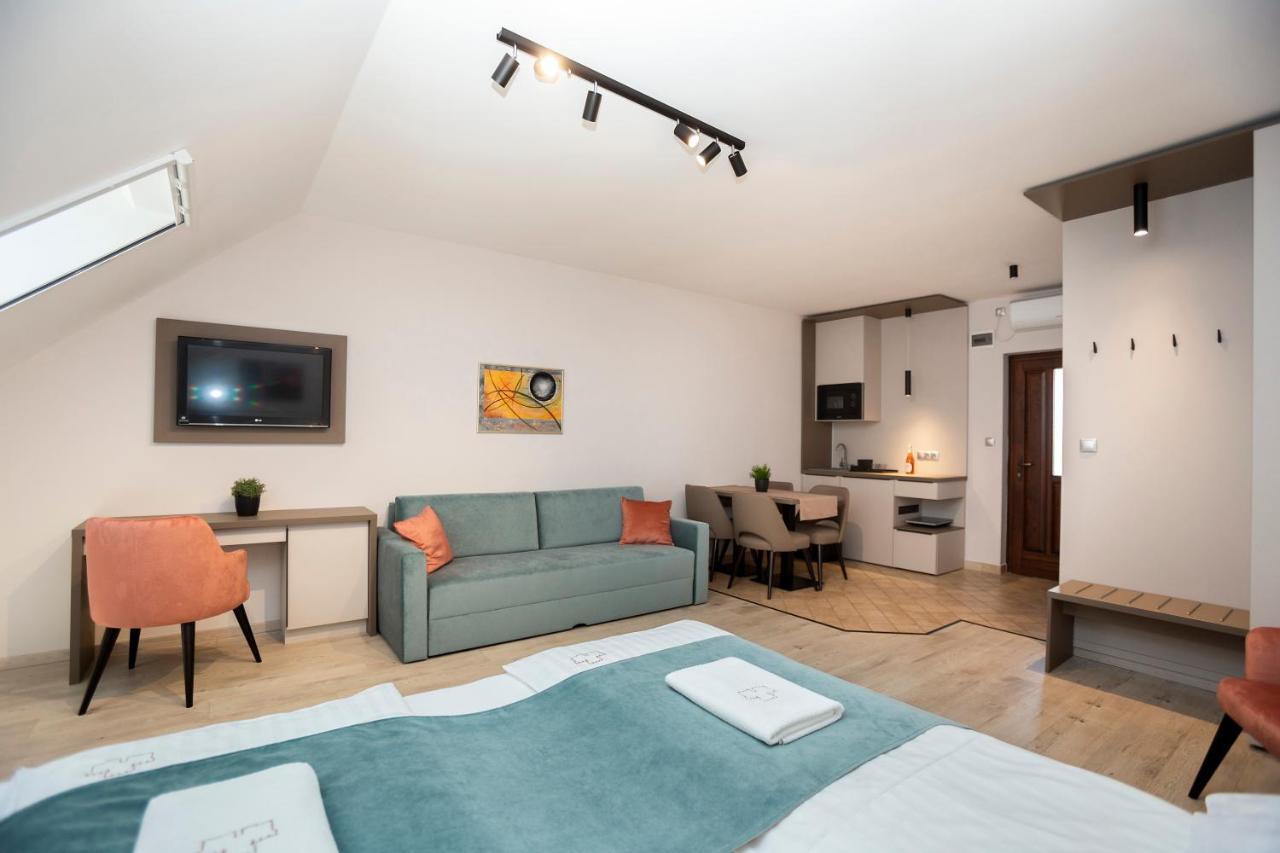Vegvar Spa Apartman Дьюла Экстерьер фото