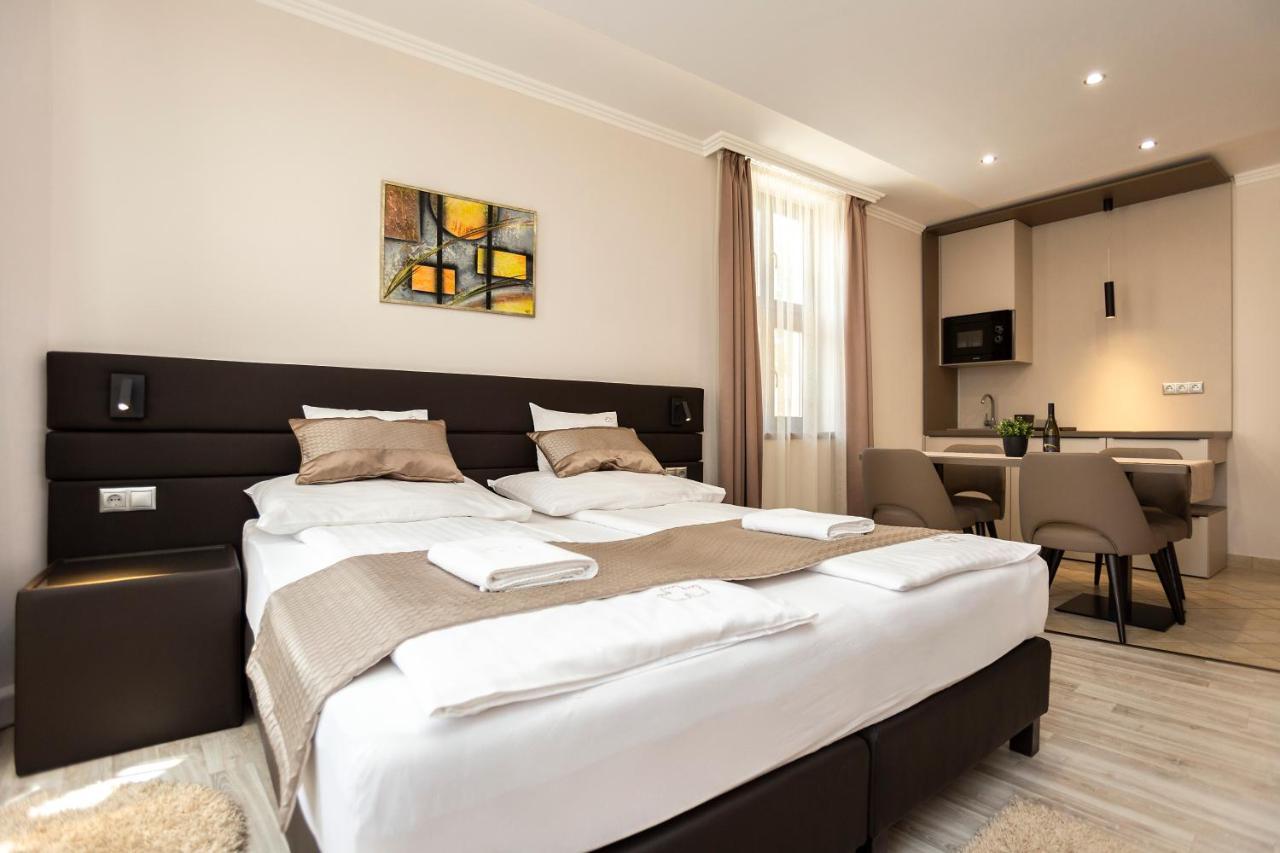 Vegvar Spa Apartman Дьюла Экстерьер фото