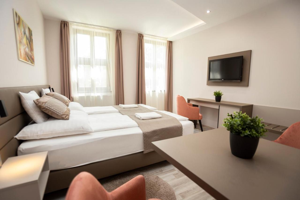 Vegvar Spa Apartman Дьюла Экстерьер фото
