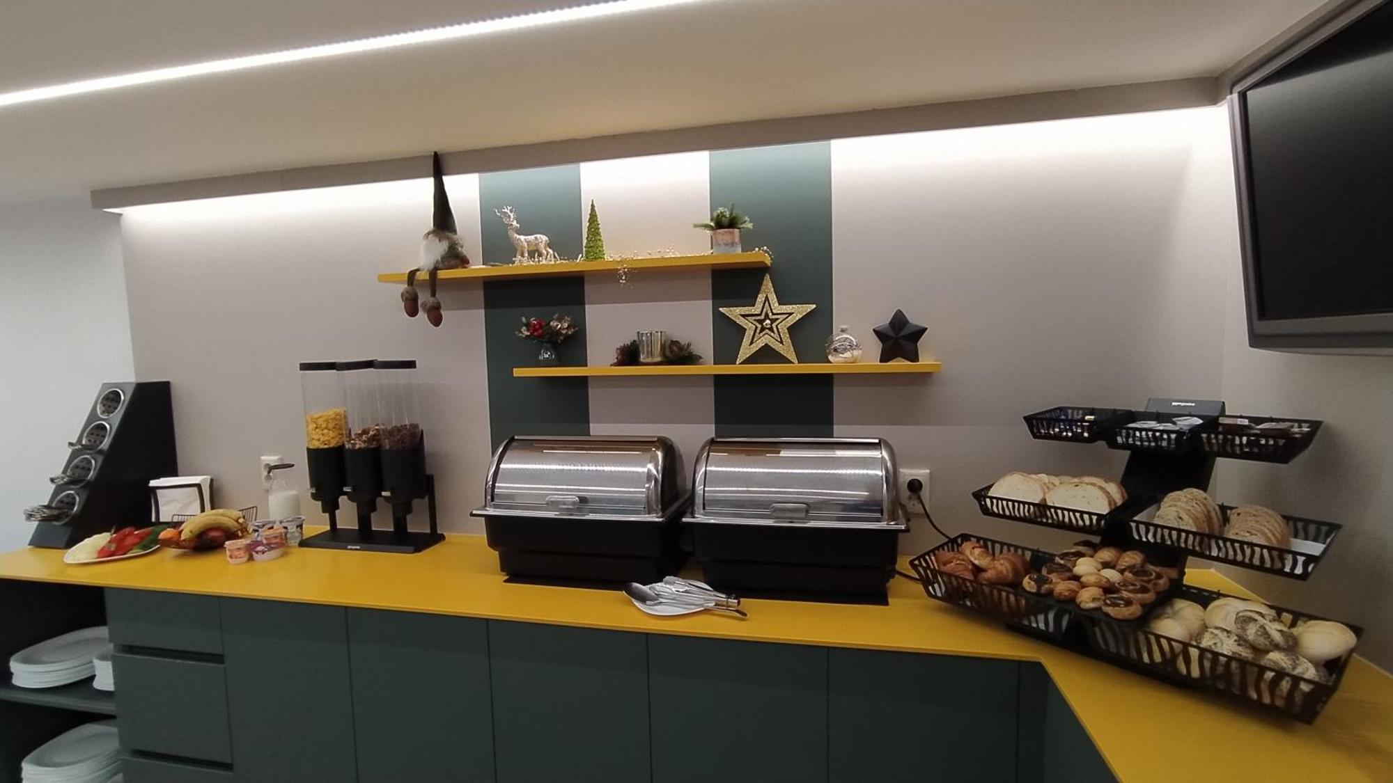 Vegvar Spa Apartman Дьюла Экстерьер фото